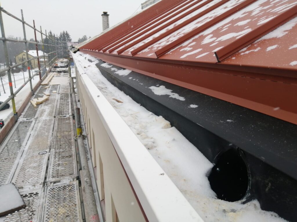 taloyhtiön kattoremontti talvella